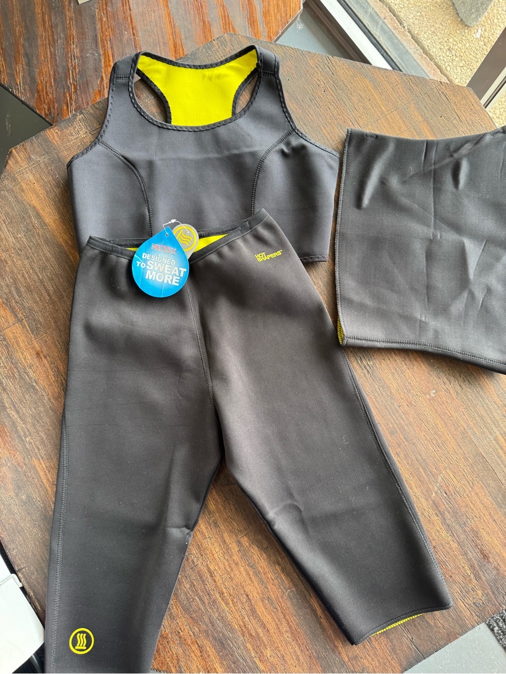 Sweat-Enhancing  Workout Set - Racerback Tank & Capris and waist trainer